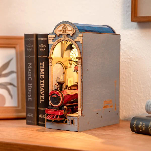 SERRE LIVRE - BOOK NOOK - TIME TRAVEL - CULTURE MAQUETTE - EXPERT MAQUETTE BOIS et METAL - DIY - ROBOTIME