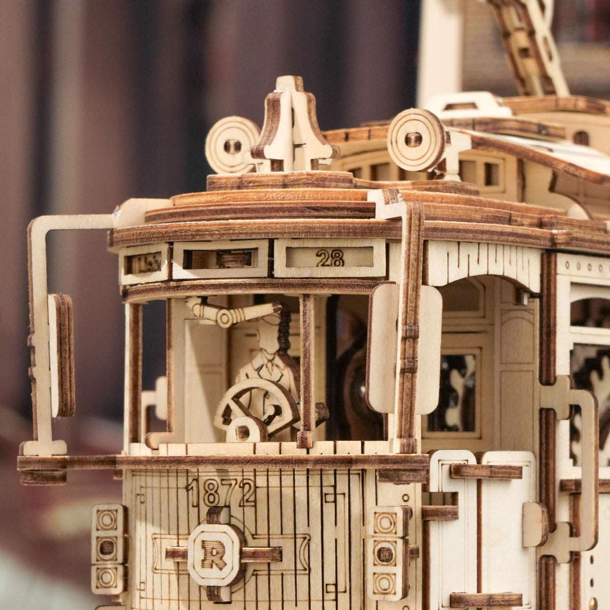 LE TRAM -  CULTURE MAQUETTE - EXPERT MAQUETTE BOIS et METAL - DIY - ROBOTIME