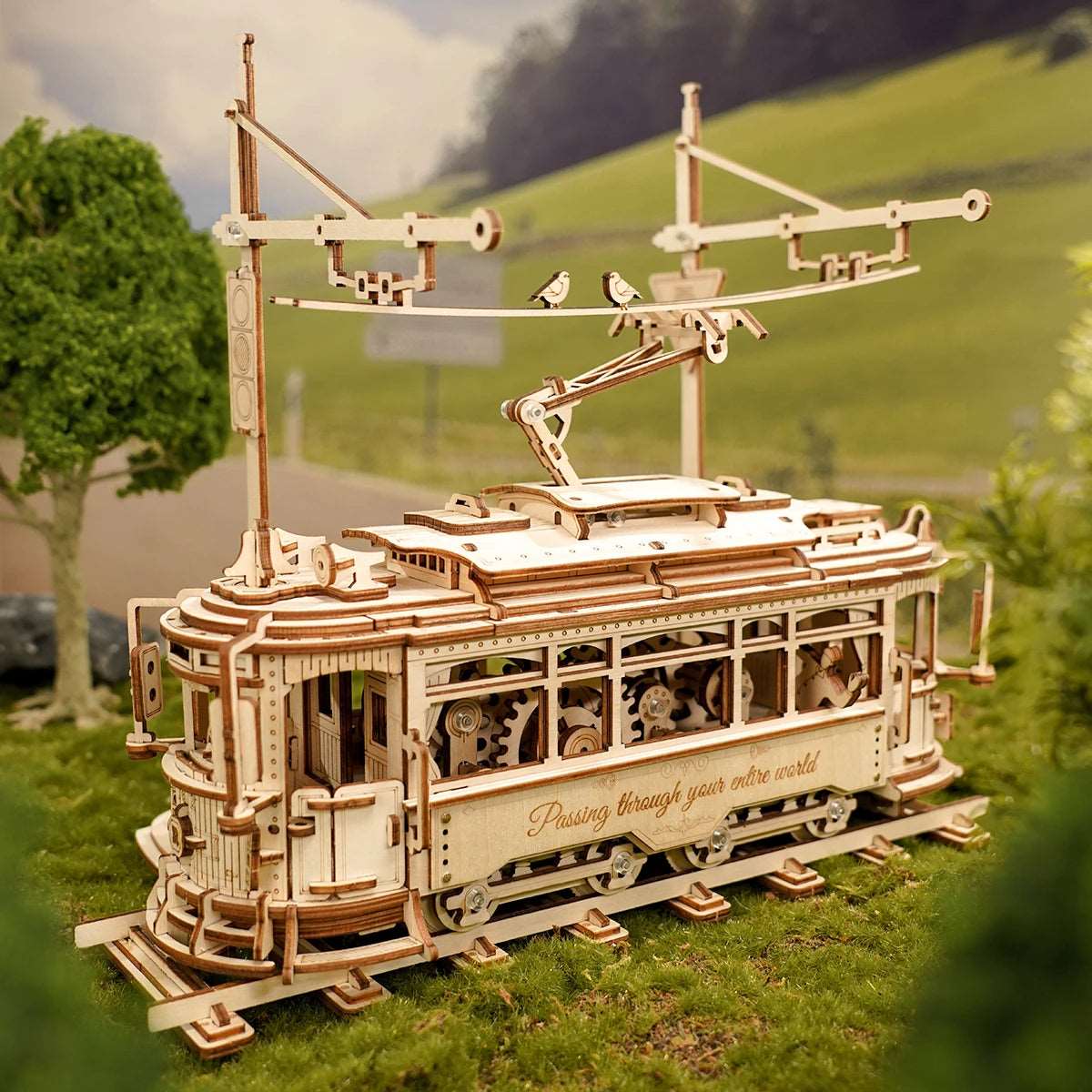 LE TRAM -  CULTURE MAQUETTE - EXPERT MAQUETTE BOIS et METAL - DIY - ROBOTIME